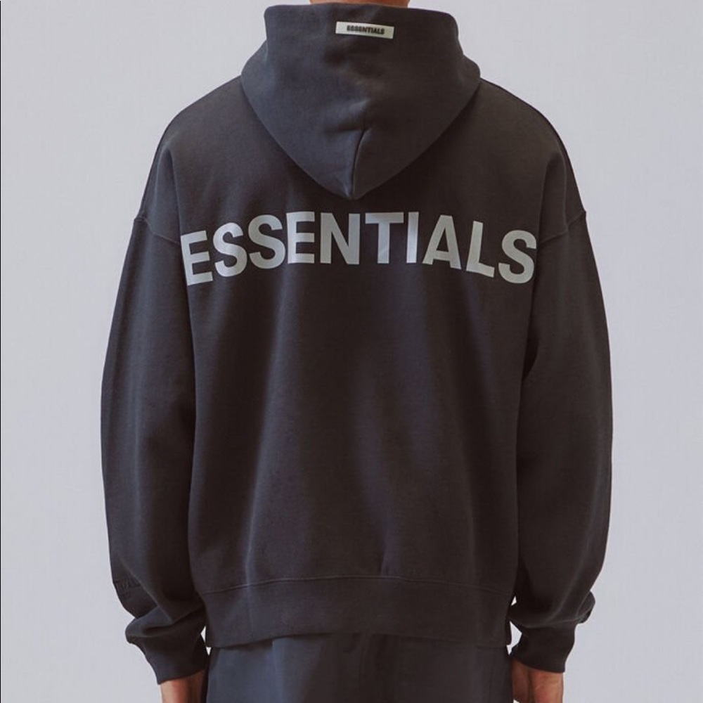 ✨NWT✨ RARE ESSENTIALS pullover hoodie in black